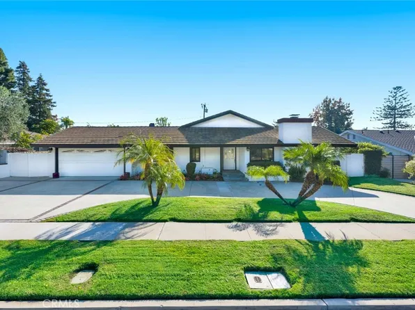 12312 Eveningside Dr, Santa Ana, CA 92705