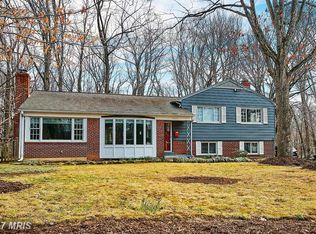 3417 Greentree Dr, Falls Church, VA 22041