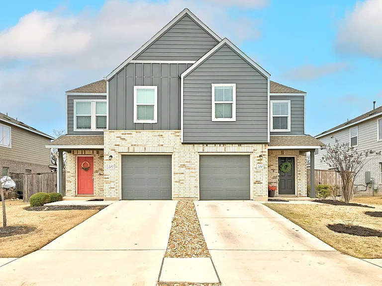 200 George Neggan Ln — Photo 2