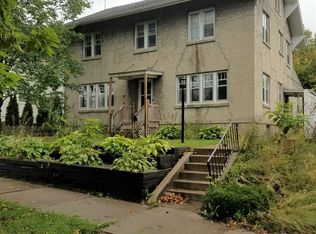 808-810 W. 2nd St Tri-Plex, Waterloo, IA 50701