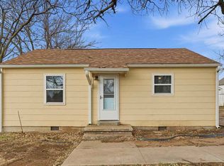 409 N 11th St, Perry, OK 73077