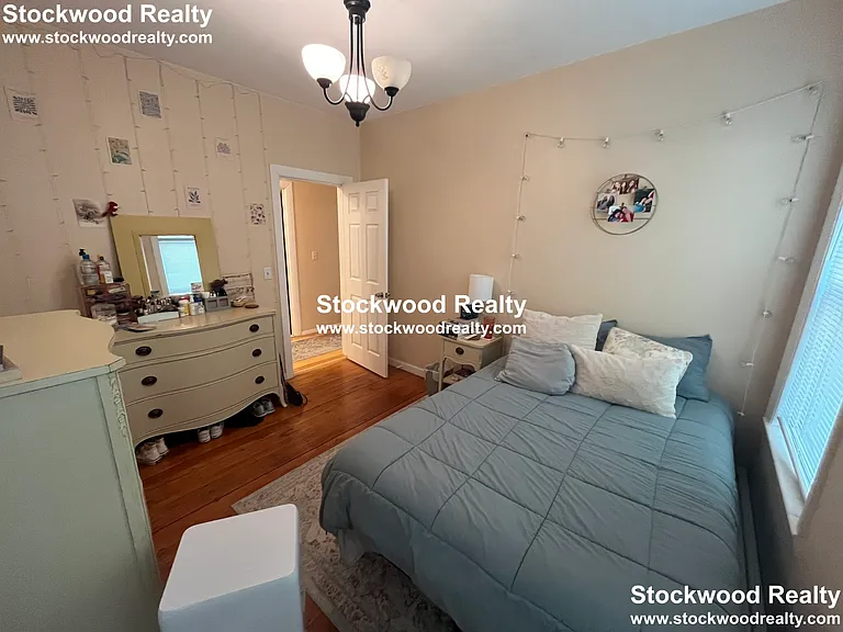 41 Howell St #2 — Photo 25