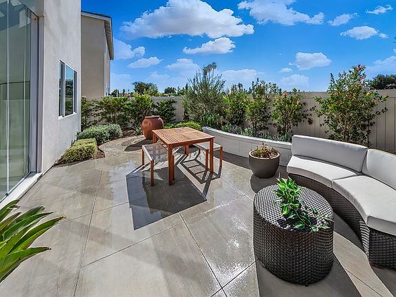 Modeled Residence 1 at Willow Glen