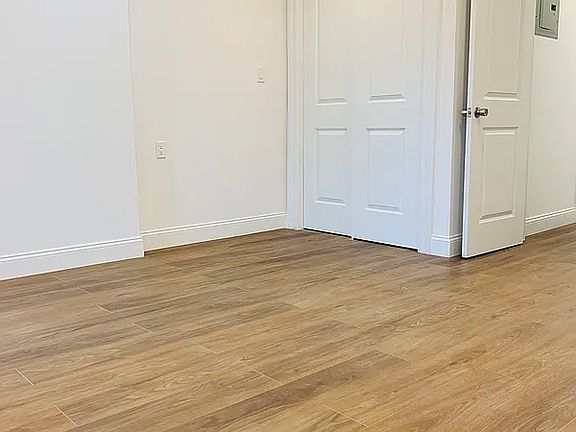 3rd image of 596 Morris Ave #1