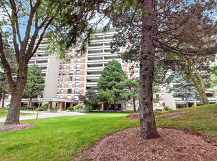 Inverhouse Manor, Mississauga, ON L5J 4B4