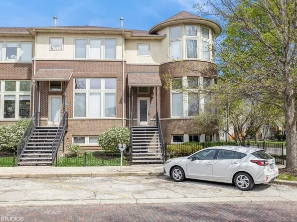 7637 York St, Forest Park, IL 60130