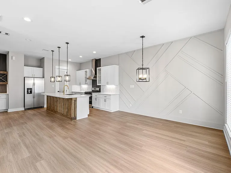 719 Thornton Rd #D — Photo 18
