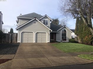 1088 S 44th St, Springfield, OR 97478
