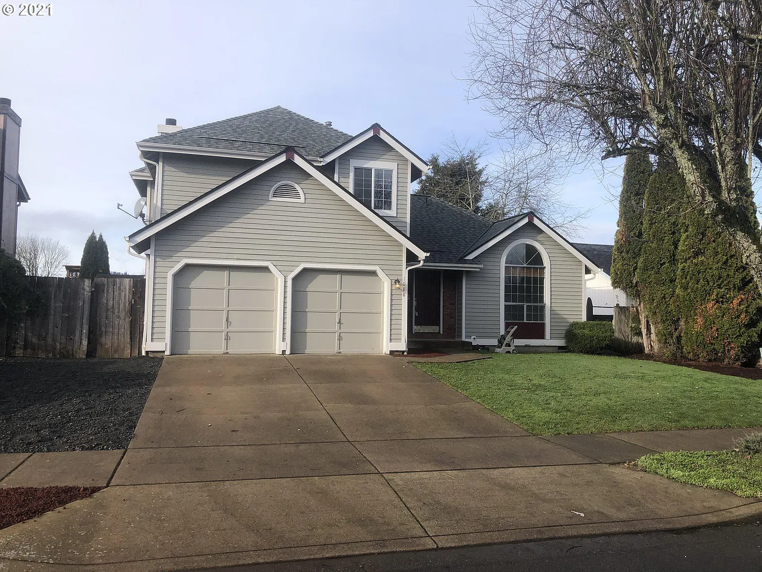 1088 S 44th St photo 1