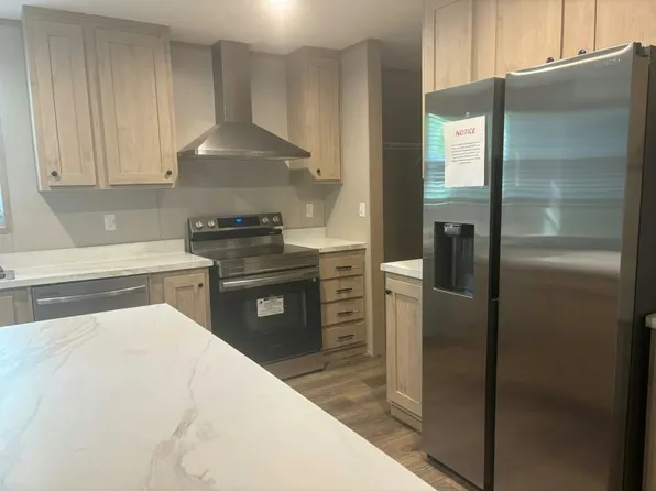 400 Carson Rd N Lot 92, Birmingham, AL 35215