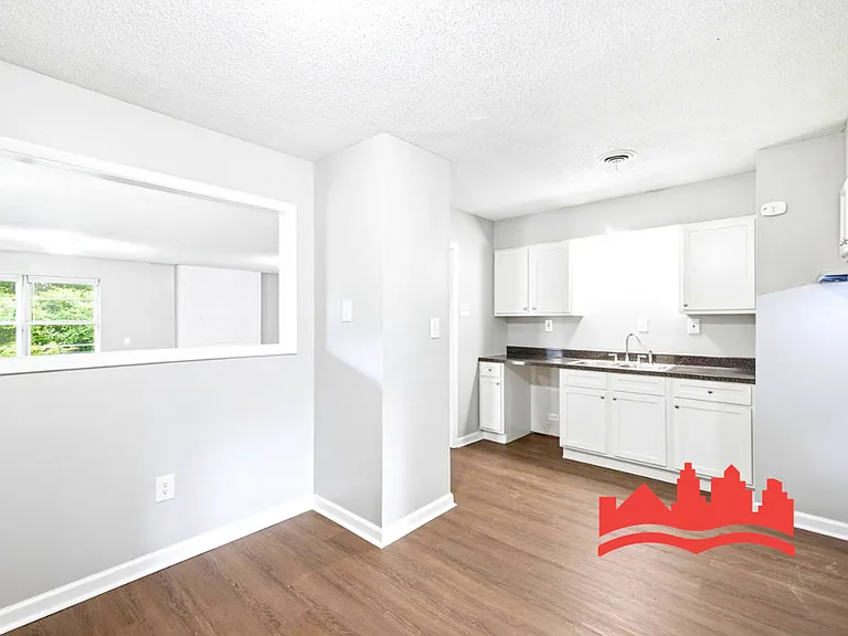 4921 Shayne Ln — Photo 16