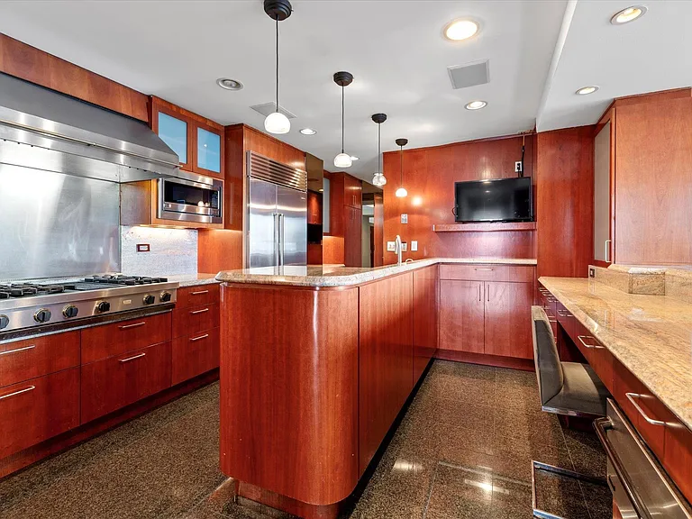 200 Old Palisade Rd #Penthouse 4/5 — Photo 25