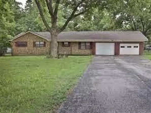 103 Sanderson St, Kenton, TN 38233