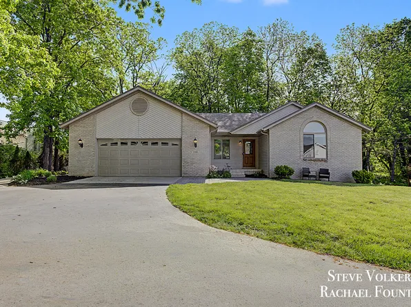 2006 Burton Knoll Ct SE, Kentwood, MI 49546