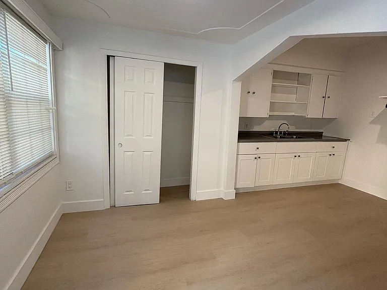 119 NE 56th St #2 — Photo 9