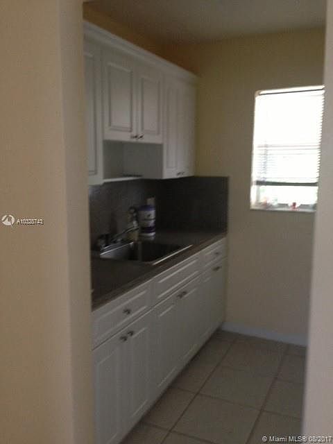 2nd image of 4169 SW 67th Ave APT 112