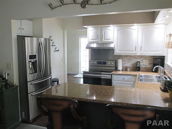 4th image of 5622 N Fountaindale Dr