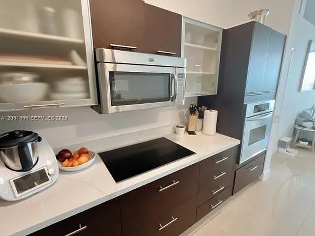 3029 NE 188th St #822 — Photo 12