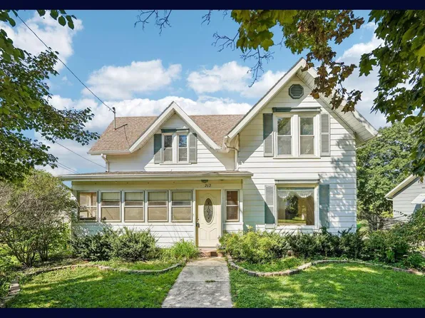 212 N Watertown STREET, Johnson Creek, WI 53038