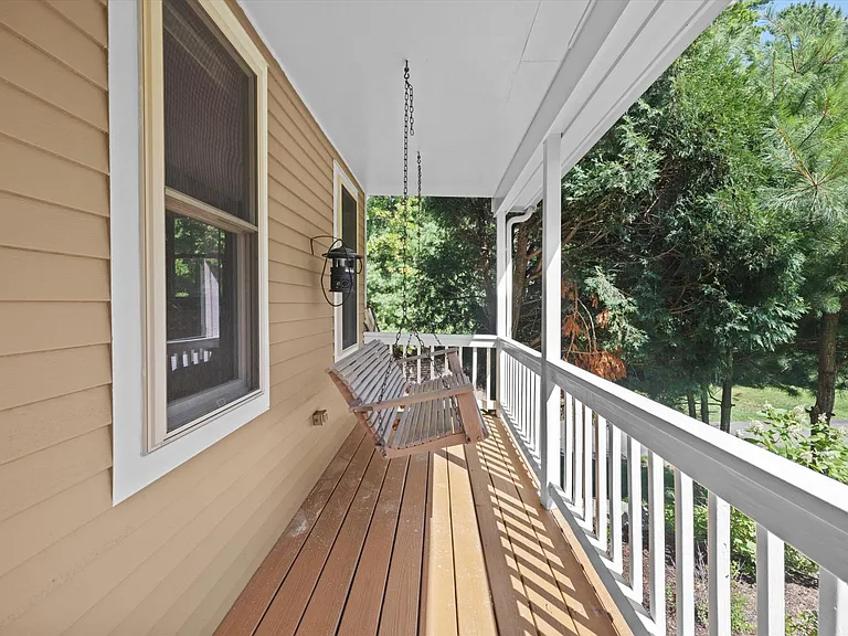 57 Harvest Wood Dr — Photo 3