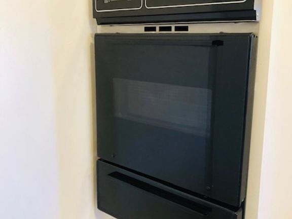 4th image of 634 E Tujunga Ave APT H
