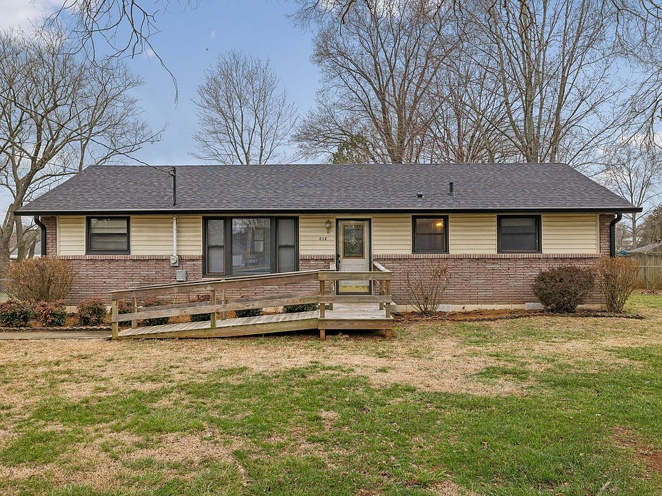 1st image of 212 Belaire Dr