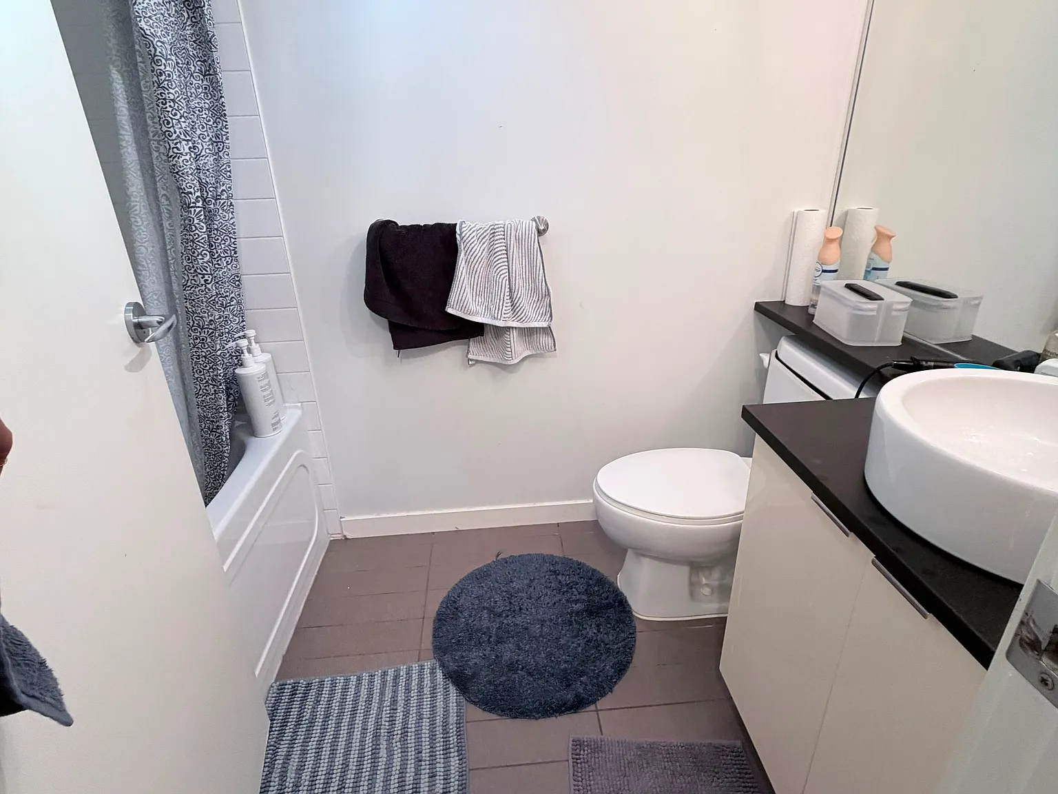 2 bed, 902 sqft, $1,505 — Photo 3