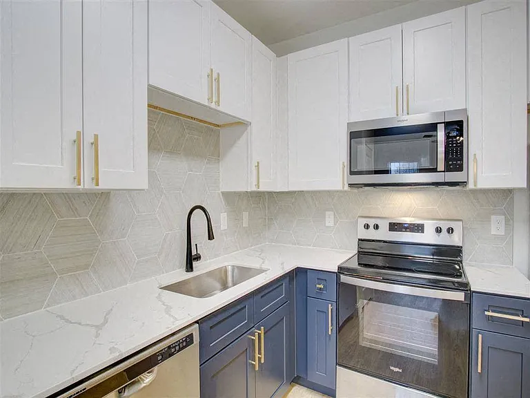 Verde Vista, Asheville, NC, Kitchen