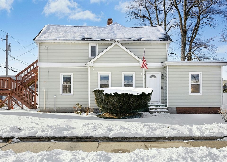 1st image of 212 Spruce St
