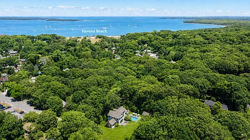 41 Montauk Ave Photo 1