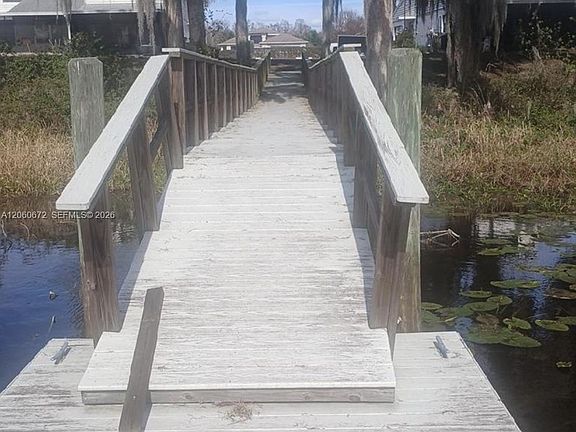 4th image of 856 Pritchard Island Rd
