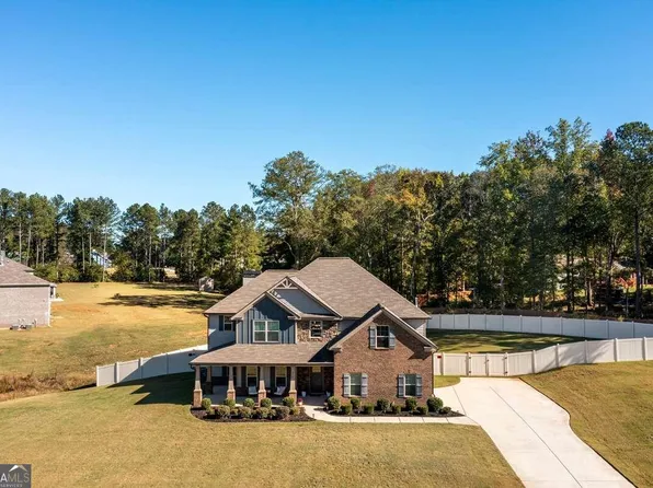 308 Dovehouse St, McDonough, GA 30252