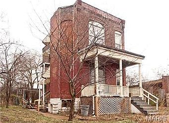 2nd image of 2648 Ann Ave
