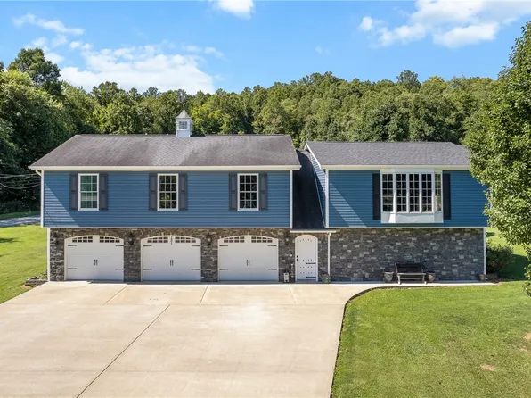 151 Martin Ferry Rd, Greensboro, PA 15338