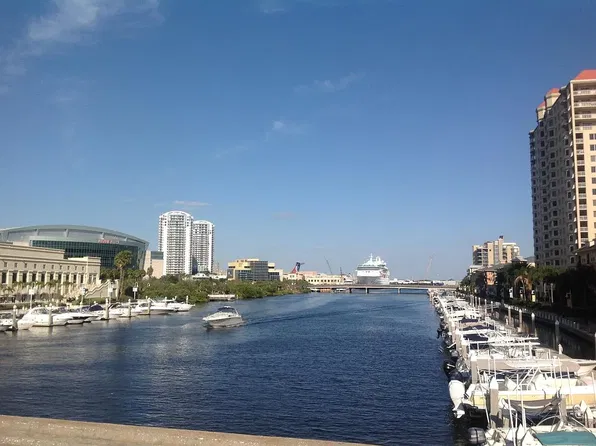 700 Harbour Island Blvd #824, Tampa, FL 33602