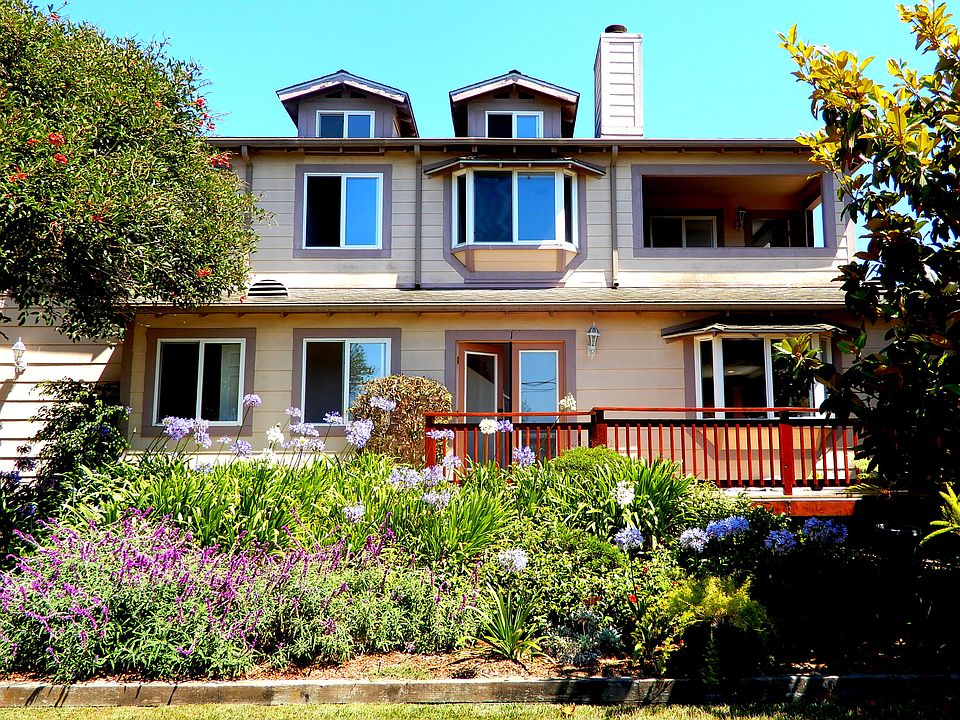 1st image of 368 Holly Ave #1