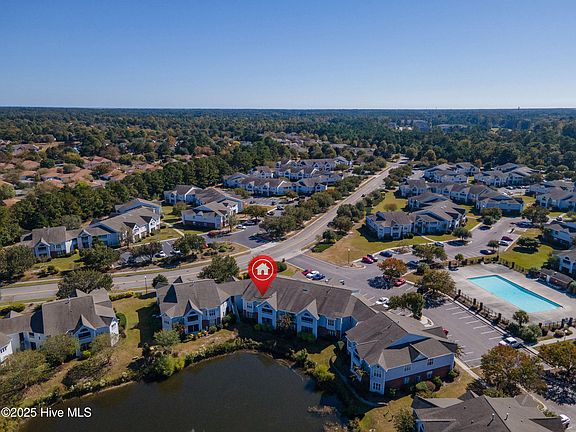 5th image of 4118 Breezewood Drive Apt 202