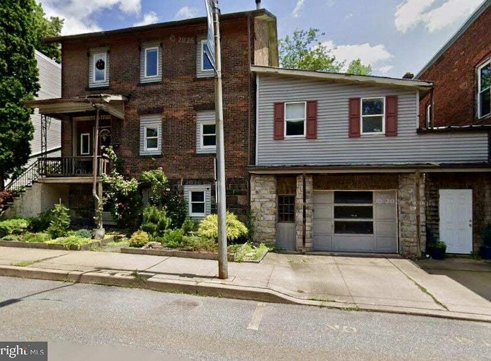 1st image of 23 Wilbur St