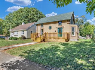 1508 W Church St, Champaign, IL 61821