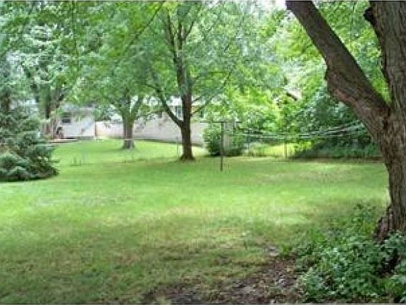 2nd image of 665 Esther Ln