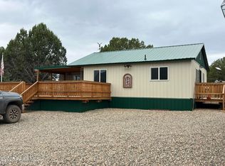 52 N Crow St, Seligman, AZ 86337