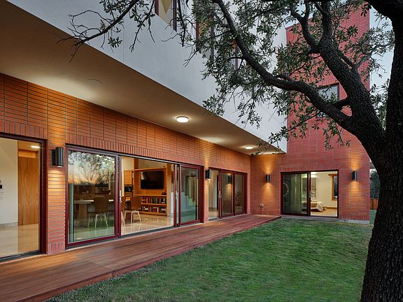 Actual Image of Experience Home Courtyard