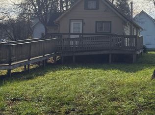 1605 Kerr St, New Castle, PA 16101