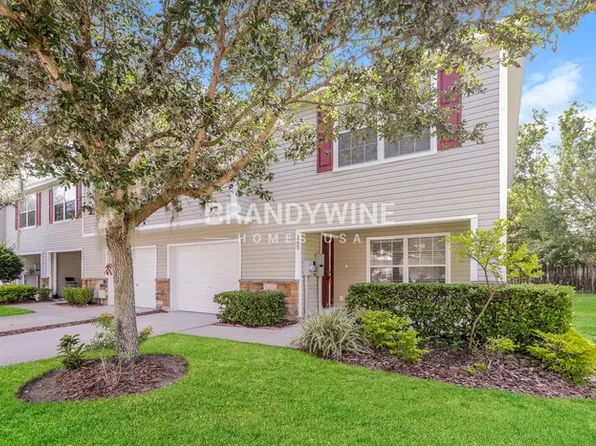 209 Woodknoll Pl, Valrico, FL 33594