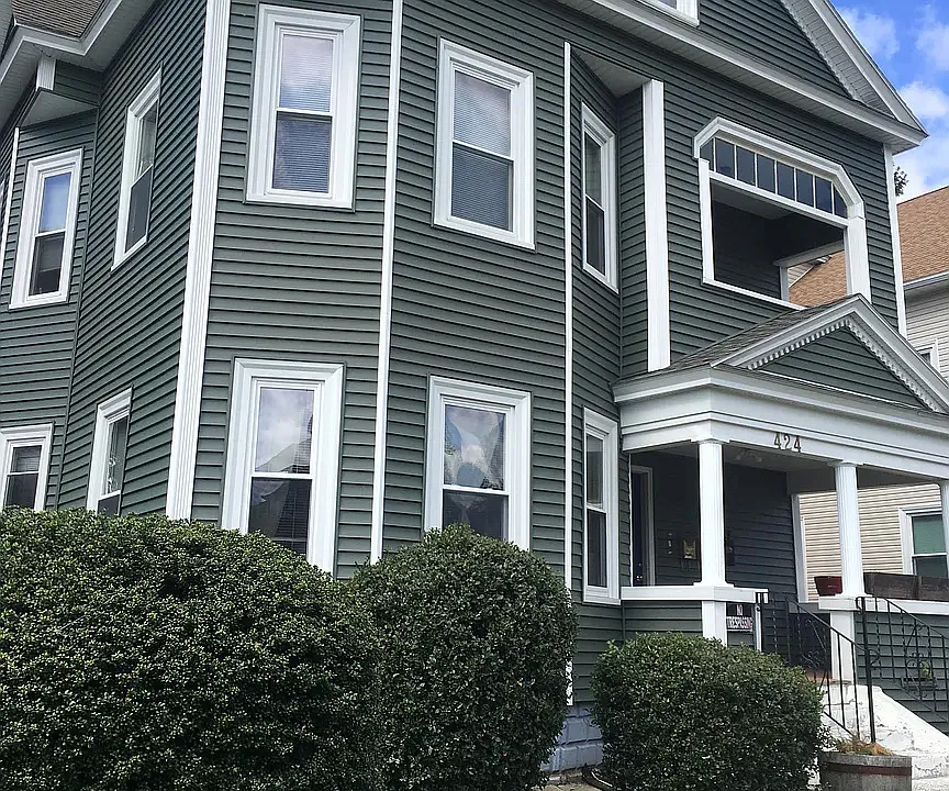 424 Chandler St #3