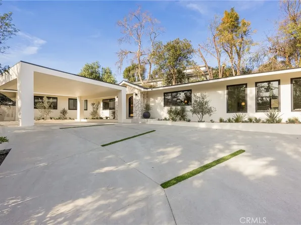 19629 Wells Dr, Tarzana, CA 91356