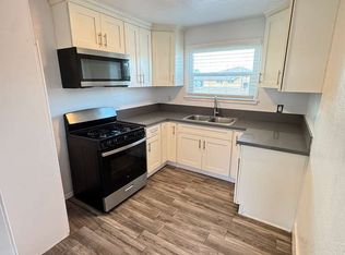 6720 West Blvd #B, Los Angeles, CA 90043