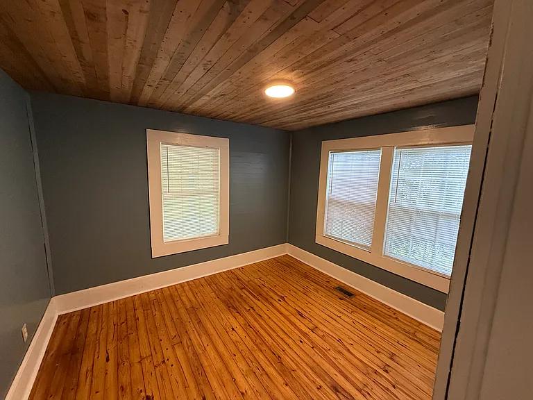 4303 Warrenton Rd — Photo 8