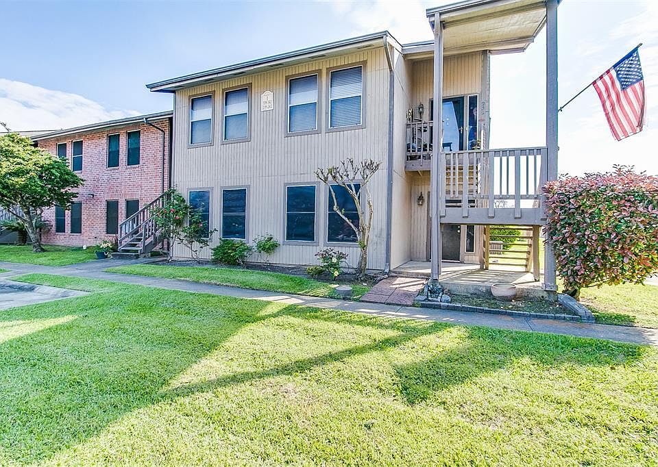 1st image of 418 Garland Dr APT 239