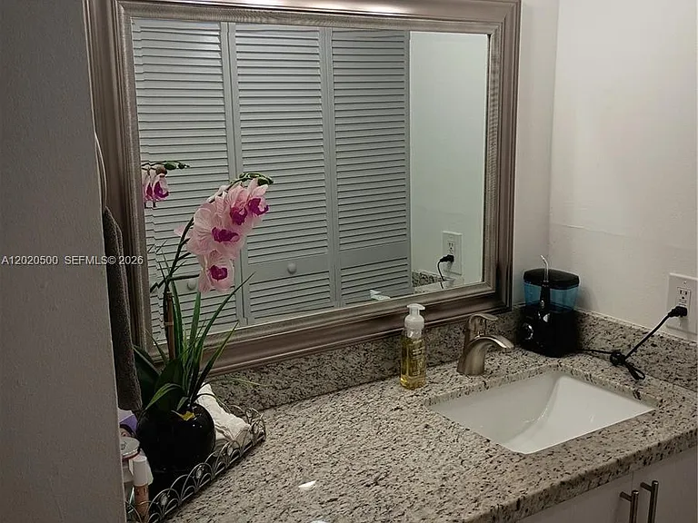 8275 SW 152nd Ave #D-416 — Photo 27